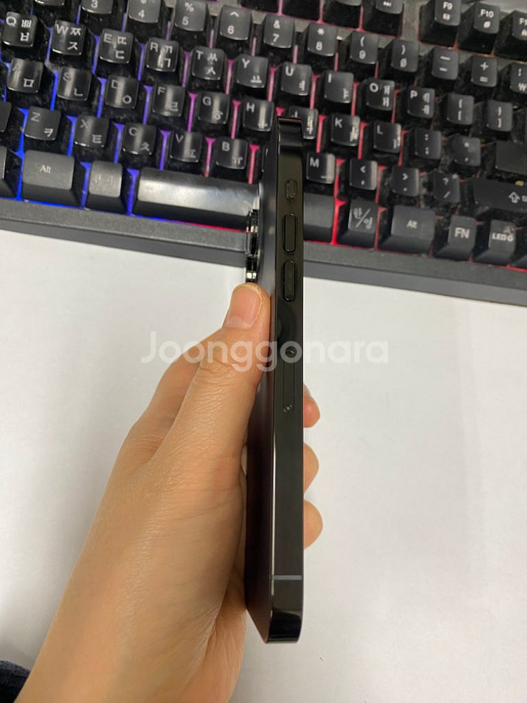 아이폰14프로 블랙 SS급 256G 무잔상 메인폰--4