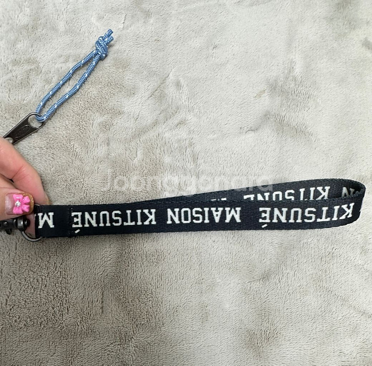 메종키츠네 x 이스트백 콜라보 제품 클러치--5