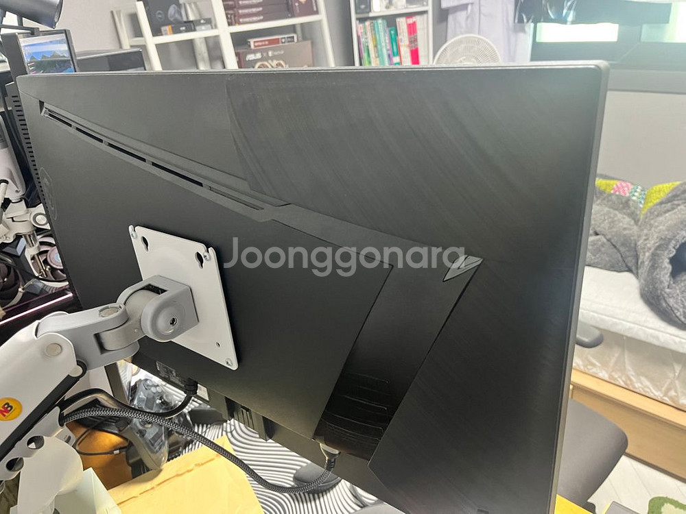 MSI MAG275QF 180hz IPS QHD 모니터--1