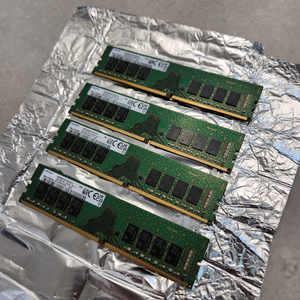 삼성 DDR4 16GB 데스크탑 메모리 (3200AA)