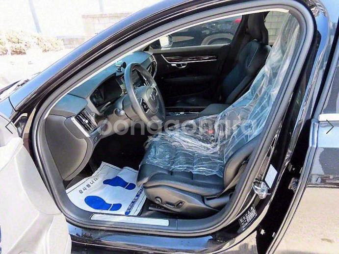 @18년식 더 뉴 S90 D4 모멘텀 전국최저가격--4