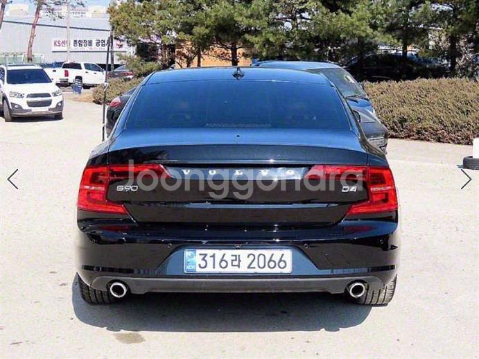@18년식 더 뉴 S90 D4 모멘텀 전국최저가격--3