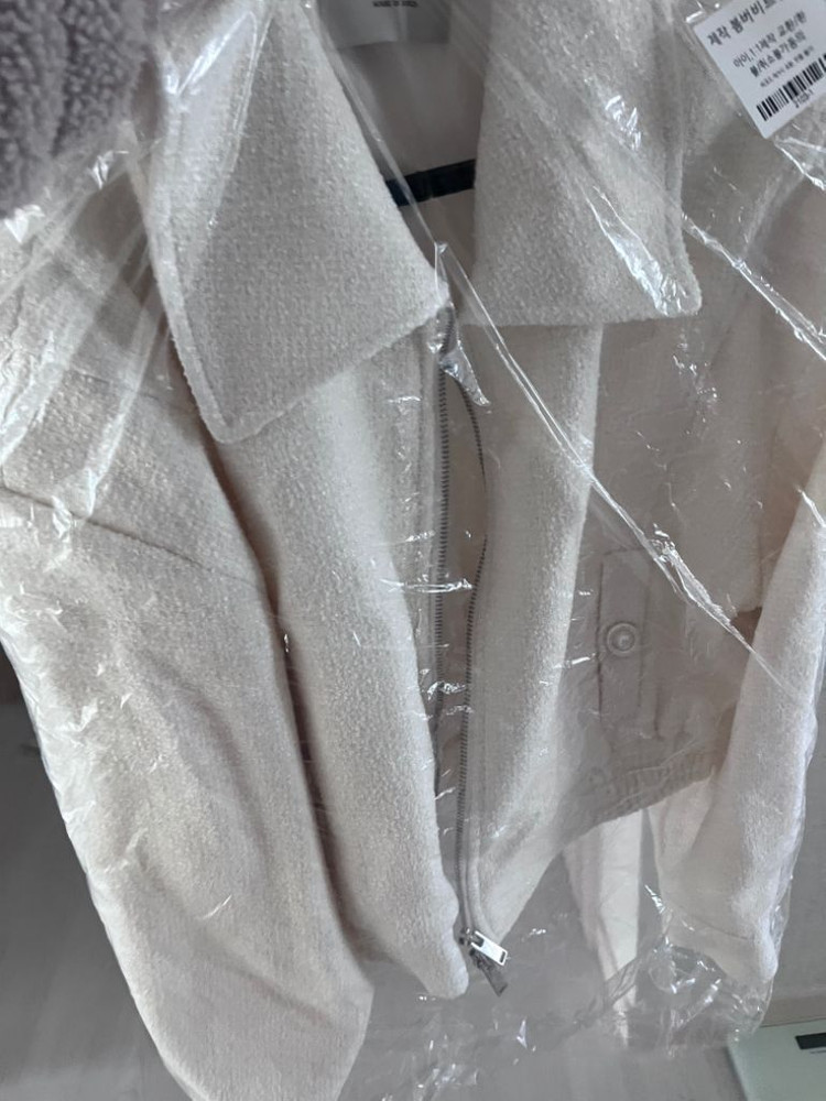 바이씨니 제작 봄버비 트위드 자켓--4