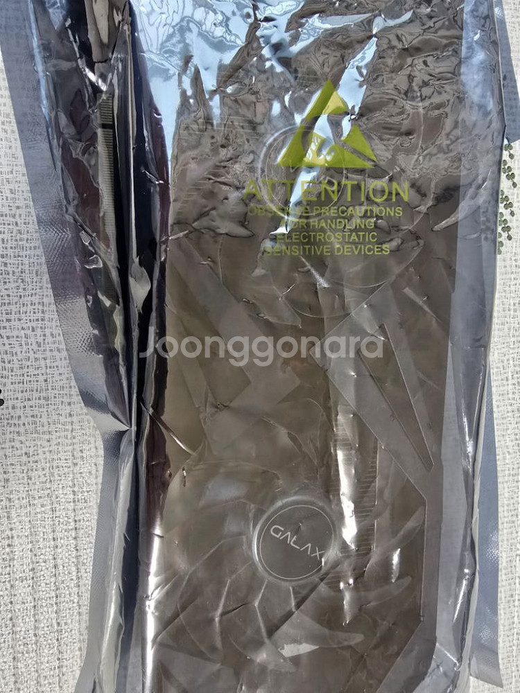 갤럭시 RTX3070 그래픽카드 팝니다--4