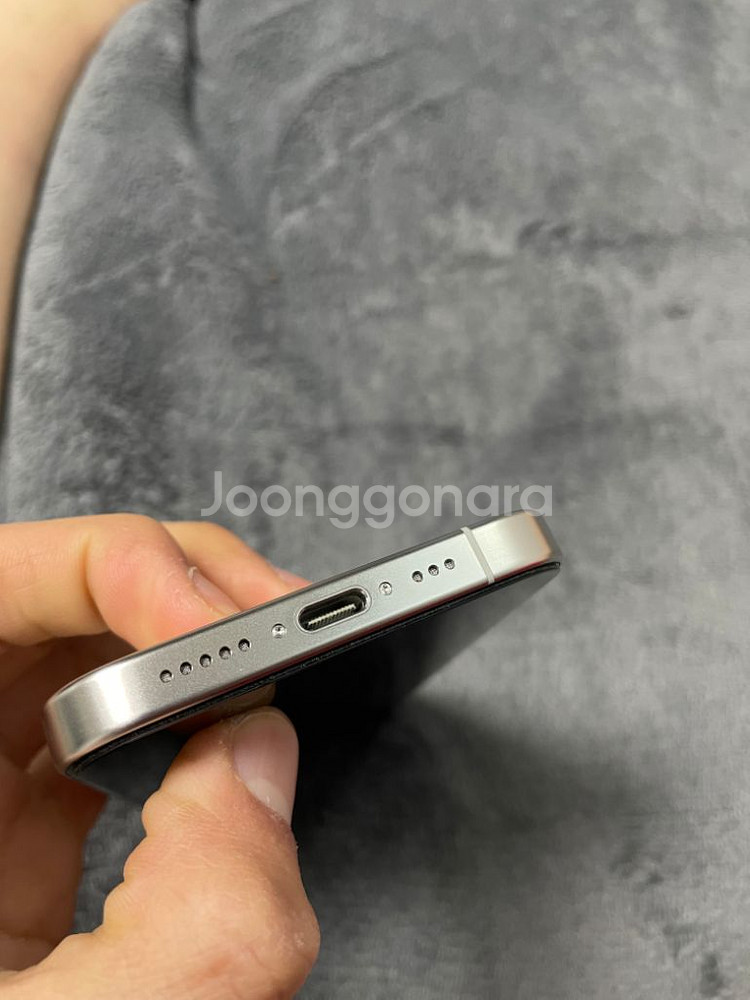 아이폰 15pro 256기가--2