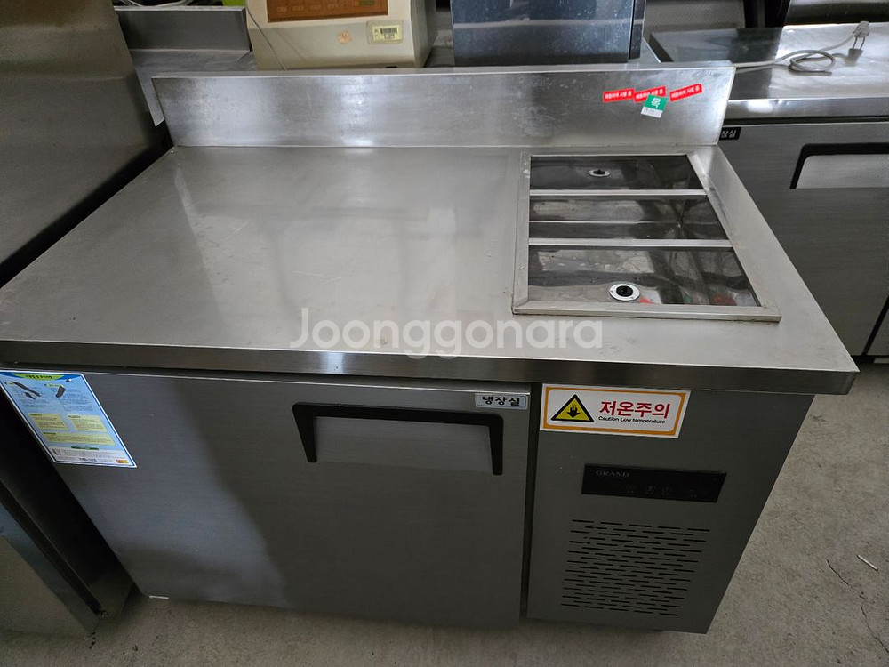 그랜드우성 반찬냉장고 1200mm판매합니다--1