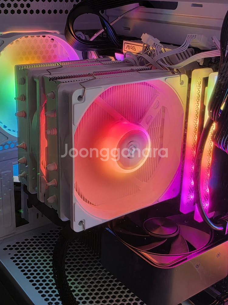 i7-13700 RTX4070슈퍼 본체 팝니다--1