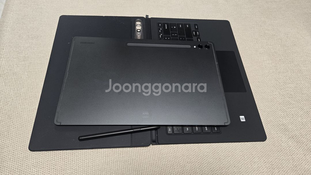 갤럭시탭S9 울트라 256 와이파이 판매합니다--2
