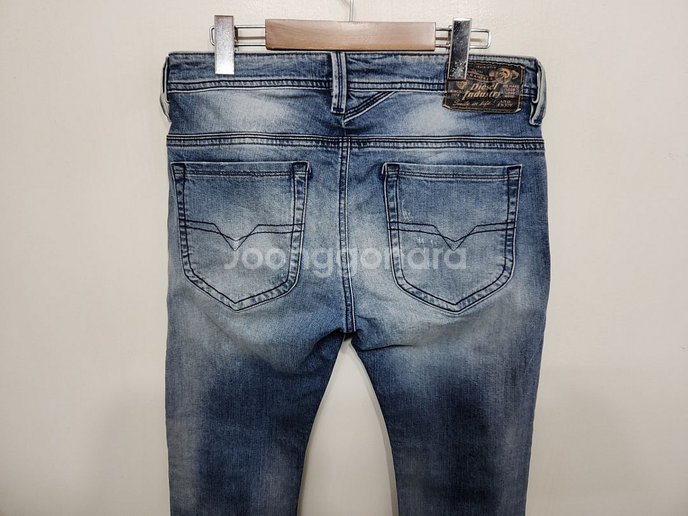 (30) 디젤 타나즈 청바지 연청 스판 데님팬츠--5
