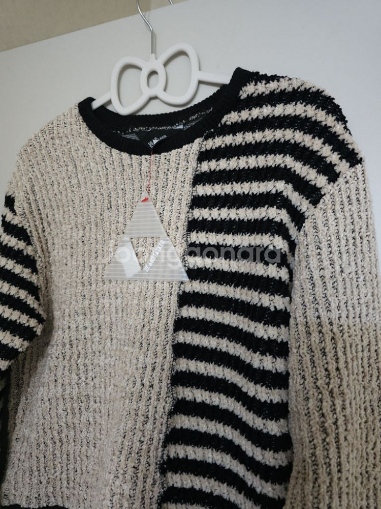 새상품)디어스토커 크롭니트--1