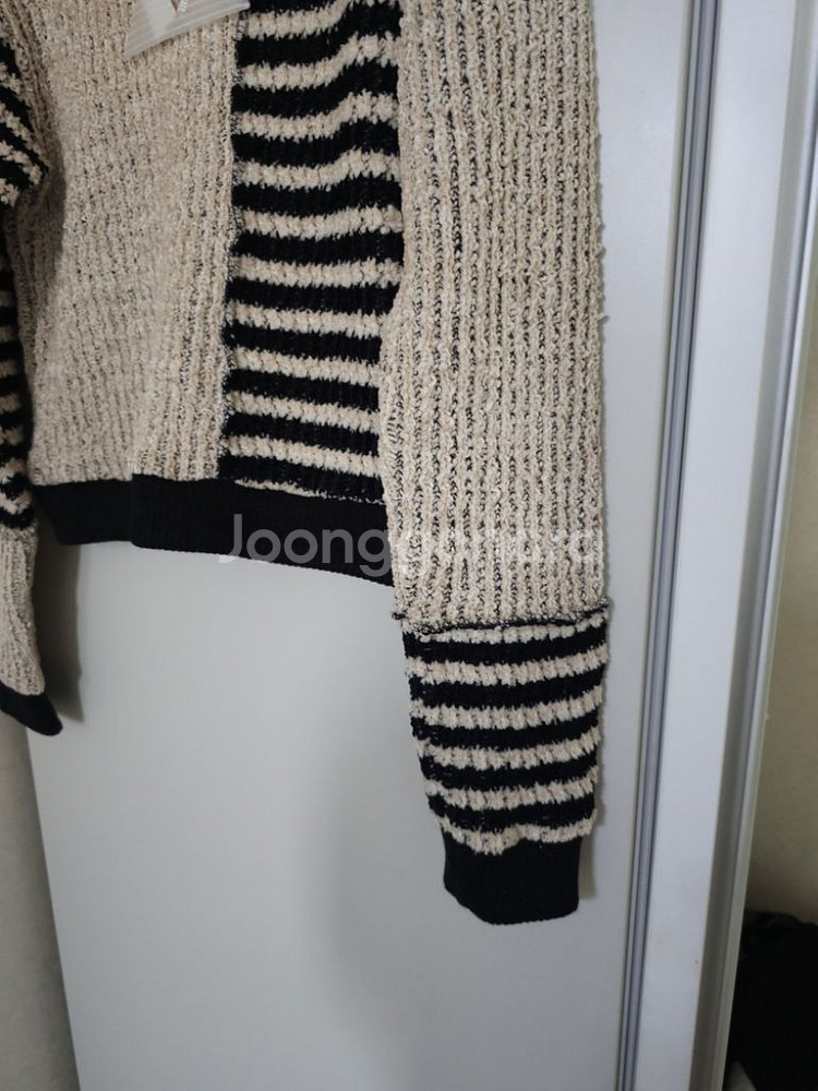 새상품)디어스토커 크롭니트--2