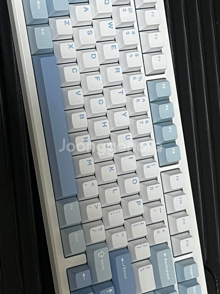 미사용 머코우즈 G75 3모드 기계식 키보드 풀박스--1