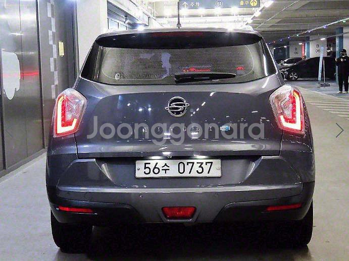 @15년식 티볼리 디젤 4WD VX 전국최저가격--4