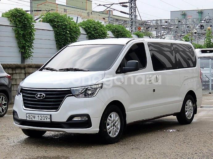 @18년식 더 뉴그랜드스타렉스 3인승 디젤 밴 스마트--1