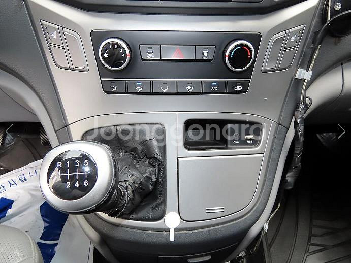 @18년식 더 뉴그랜드스타렉스 3인승 디젤 밴 스마트--9