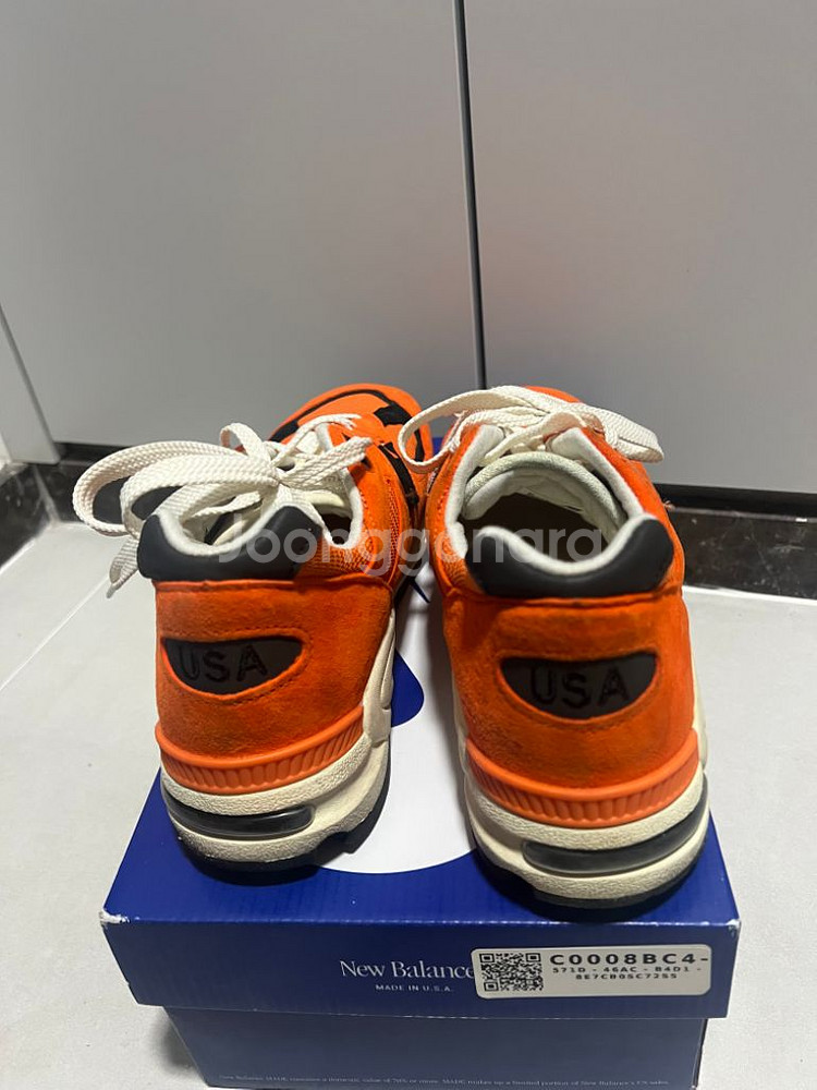 뉴발란스 990v2 마리골드 블랙 280사이즈--4