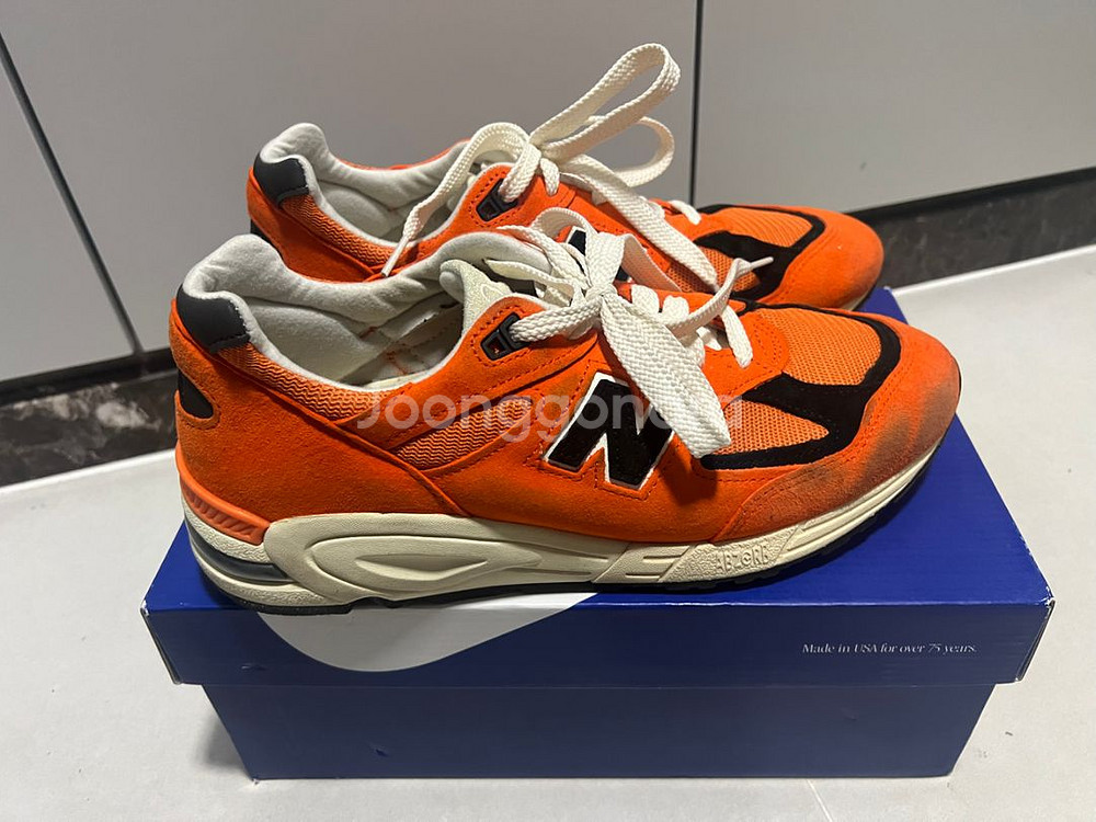 뉴발란스 990v2 마리골드 블랙 280사이즈--2