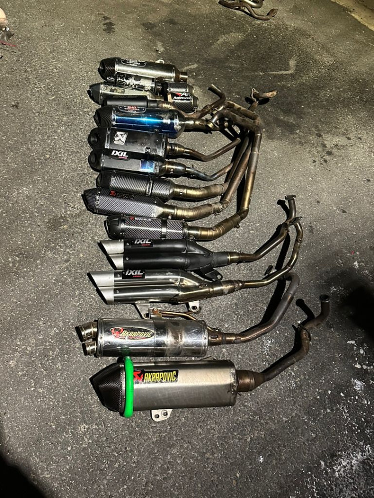 pcx nmax cbr 전기종 튜닝 머플러 문의주세요 이미지