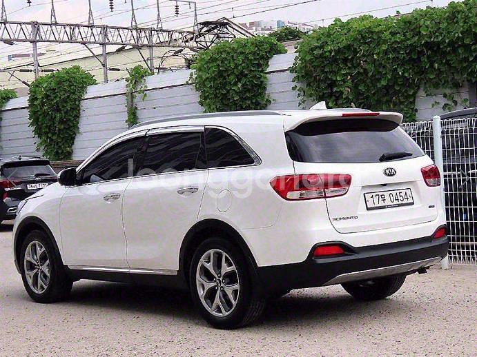 @16년식 올 뉴쏘렌토 R2.2 2WD 노블레스 스페--2