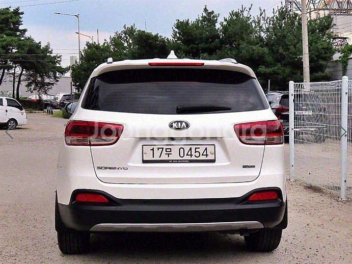 @16년식 올 뉴쏘렌토 R2.2 2WD 노블레스 스페--3