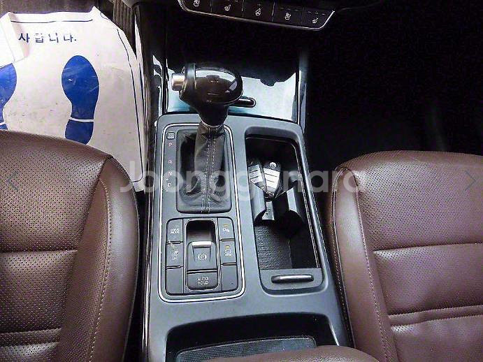 @16년식 올 뉴쏘렌토 R2.2 2WD 노블레스 스페--9