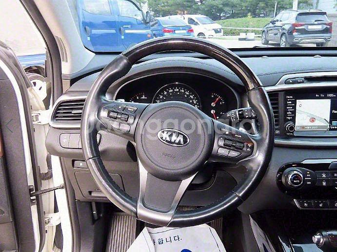 @16년식 올 뉴쏘렌토 R2.2 2WD 노블레스 스페--7