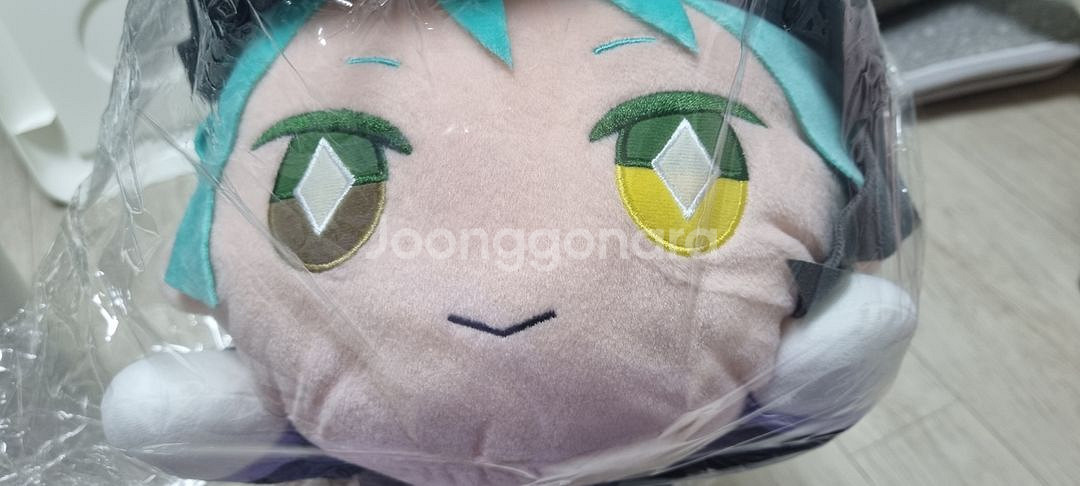 트위스테 제이드 네소베리--0