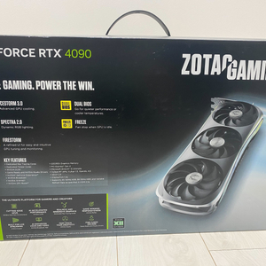 ZOTAC GAMING 지포스 RTX 4090 AMP