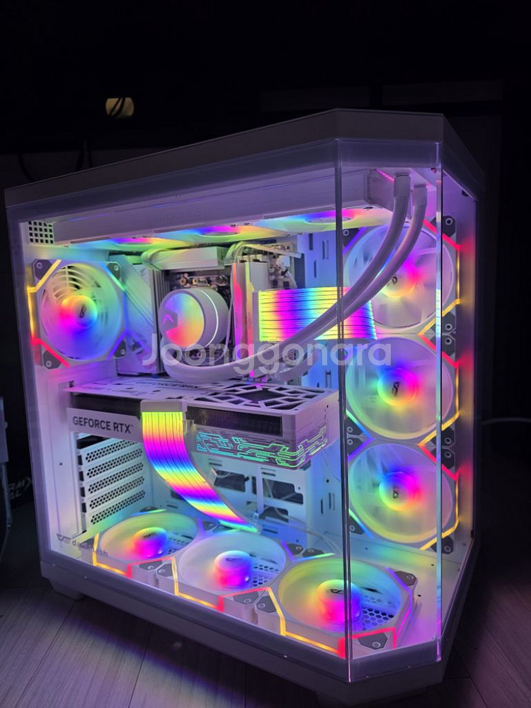 9800X3D RTX5080 본체 팝니다--0