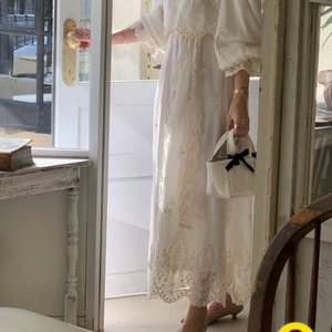 바이씨니 엘리샤 키작녀