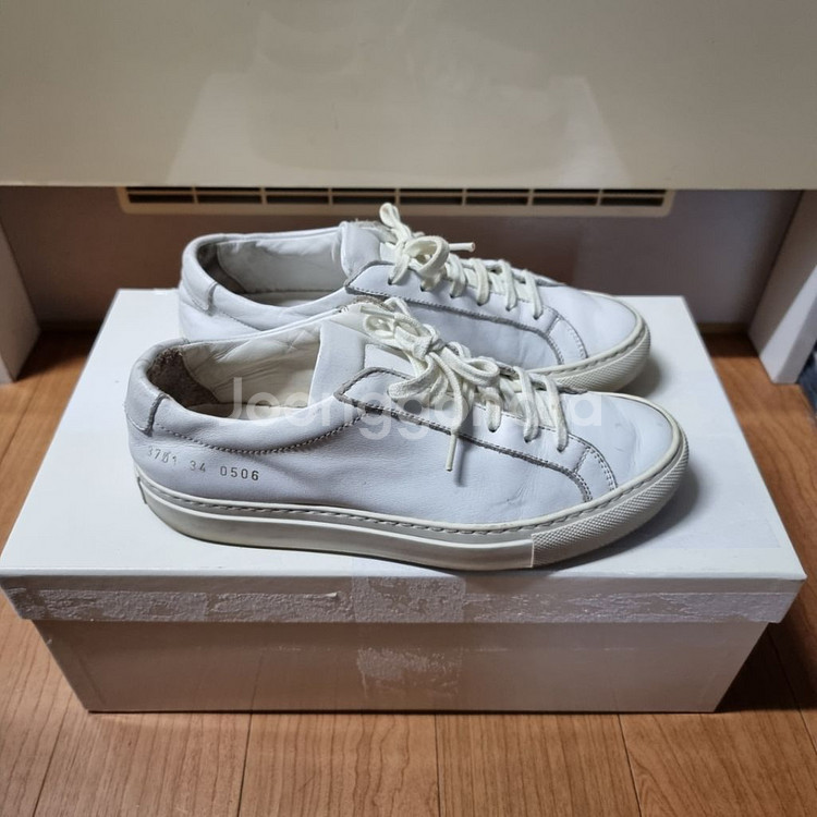 커먼프로젝트 아킬레스 로우 우먼스니커즈 여성 34사이즈--1