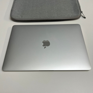 맥북 MacBook Air (M1, 2020) 팝니다
