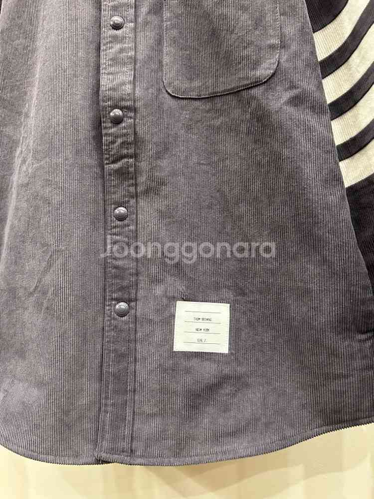 톰브라운 코듀로이 셔츠(옅은 네이비)--2