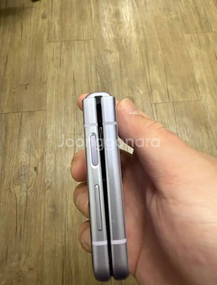 갤럭시 z플립3 256기가 퍼플 팝니다!!1--4