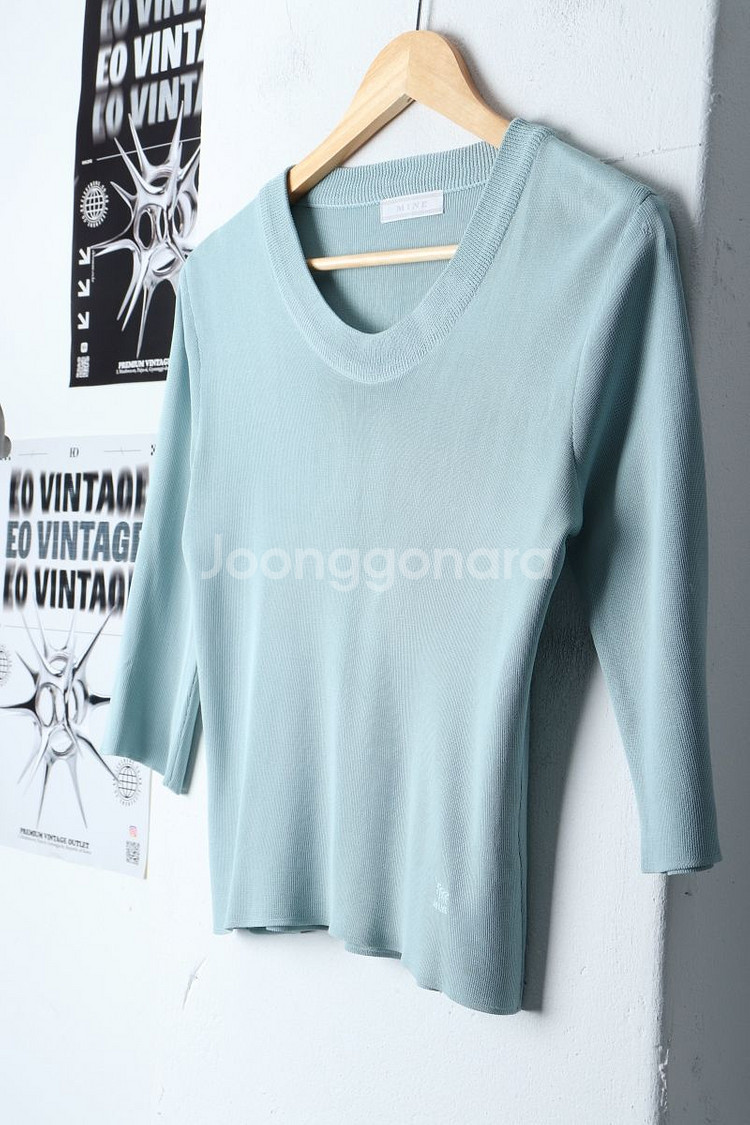 W(F) 마인 니트 작은오염 연블루 한정판--0