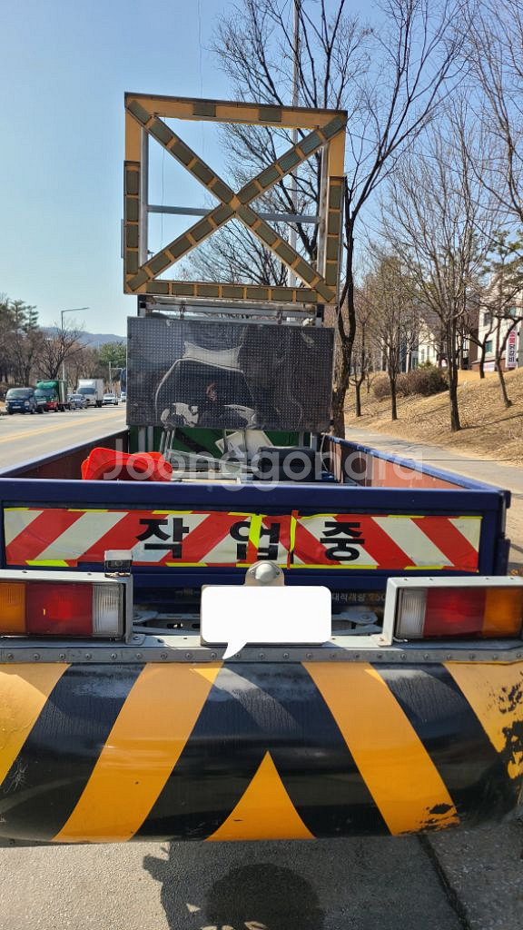 1톤봉고.2.5톤싸인카 2대--5
