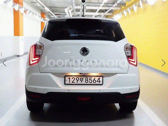 @20년식 베리 뉴 티볼리 1.5 가솔린 2WD V5--3