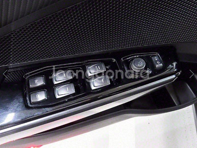 @20년식 베리 뉴 티볼리 1.5 가솔린 2WD V5--9