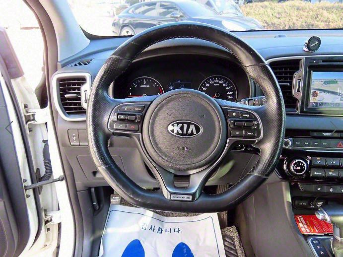 @15년식 신형 스포티지 R2.0 2WD 프레스티지--7