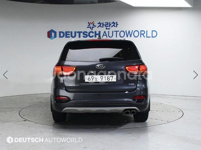 @17년식 더 뉴쏘렌토 디젤 R2.2 2WD 노블레스--3