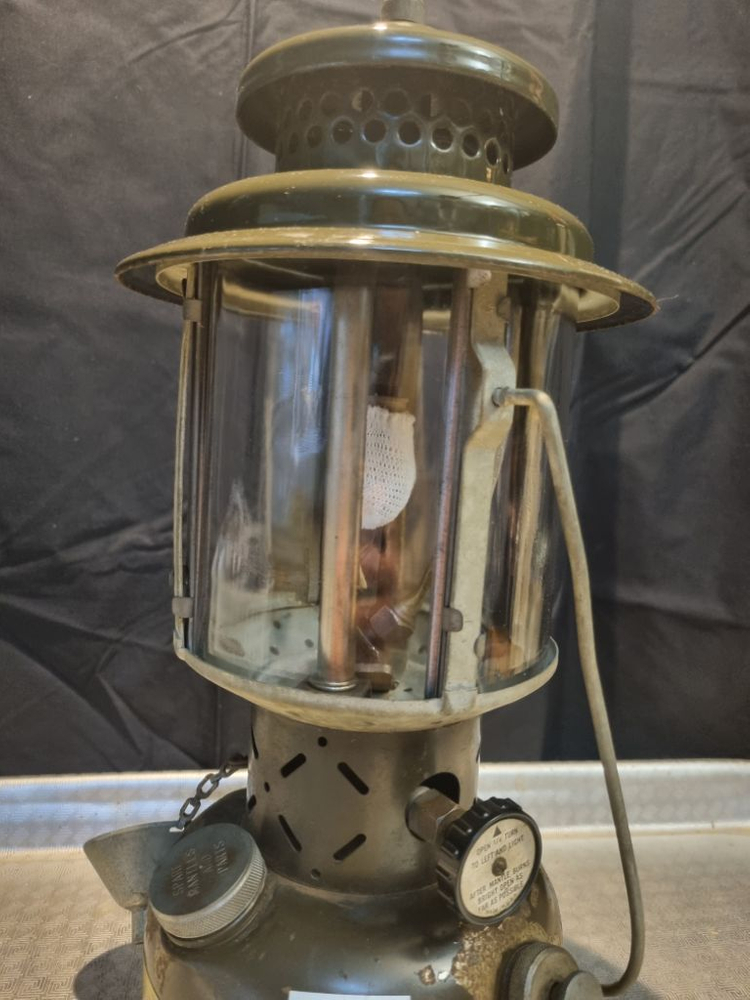 미군용 AGM 1967년 생산 렌턴 이미지