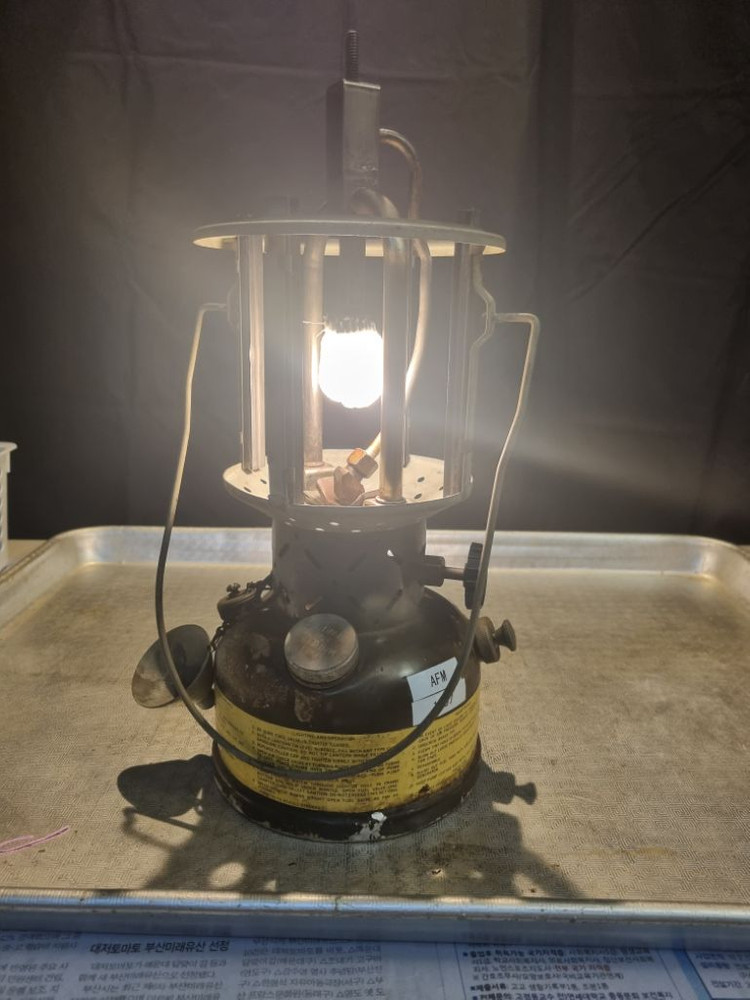 미군용 AGM 1967년 생산 렌턴 이미지