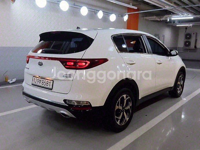 @20년식 스포티지 더 볼드 1.6 디젤 4WD 트렌--2