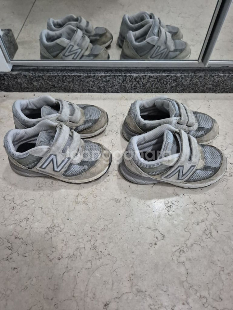 뉴발란스 990 150 사이즈 쌍둥이--1