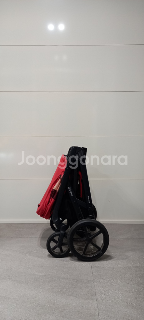 독일제 최고급 명품럭셔리디럭스 유모차 싸이벡스 페라리--8