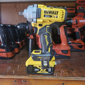 디월트충전임팩렌치DCF892 미드토크 속도조절 4-1번