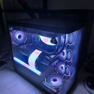 라이젠7 9800X3D RTX4080S 본체 팝니다