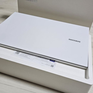 삼성 갤럭시북 이온2 NT950XDZ-A58AW