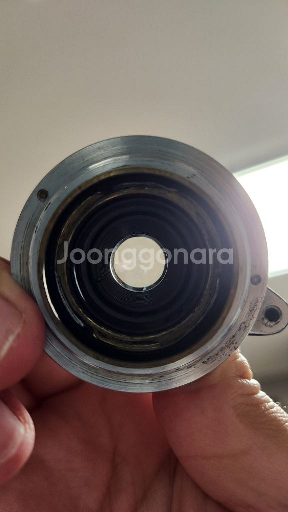 인더스타 10 렌즈 + m마운트 어댑터 팝니다.--1