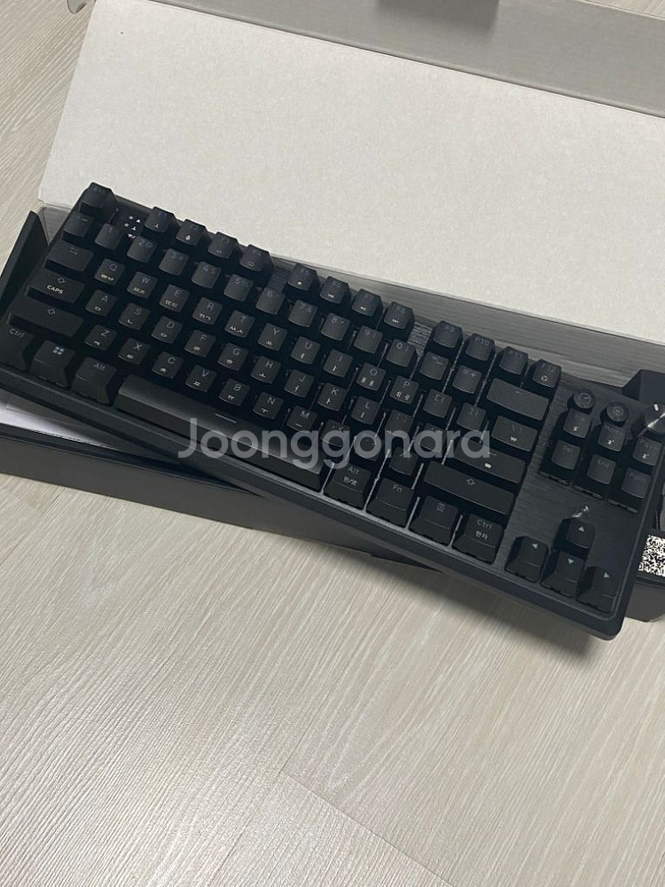 커세어 K70 RGB Core TKL 무선 (최상급)--2